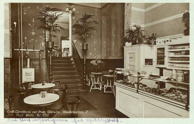 Otwarcie wystawy „Do Wiedeńskiej czy do Schnapki? Kawiarnie 100 lat temu” połączone z wykładem kuratorskim